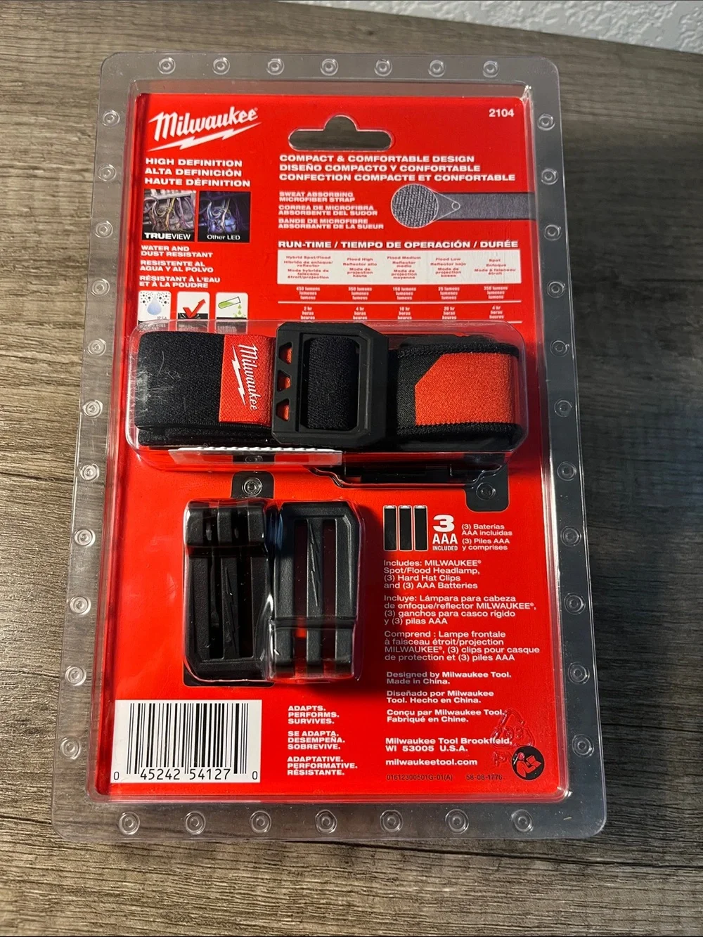 Milwaukee Red Spot/Flood Headlamp — Versatile 450 Lumens